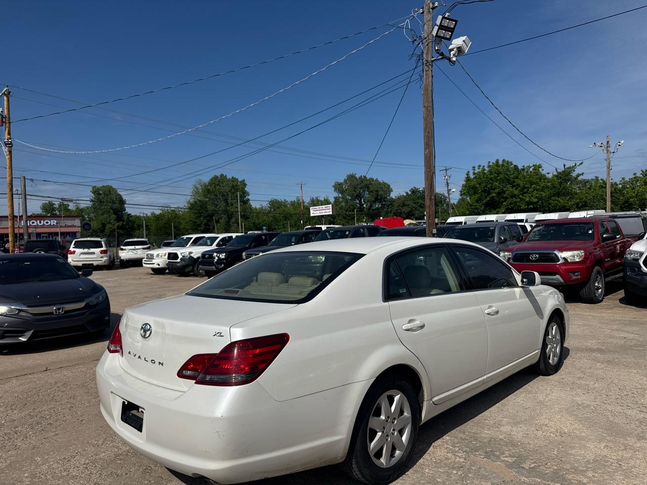 Toyota Avalon XLS 2008