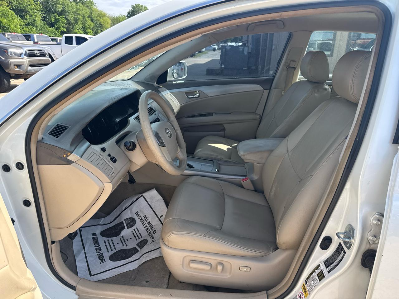 Toyota Avalon XLS 2008