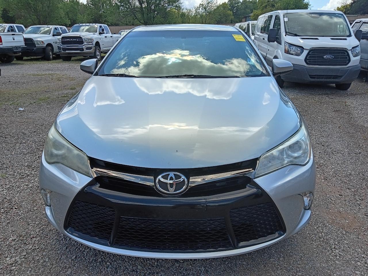 Toyota Camry XLE 2016
