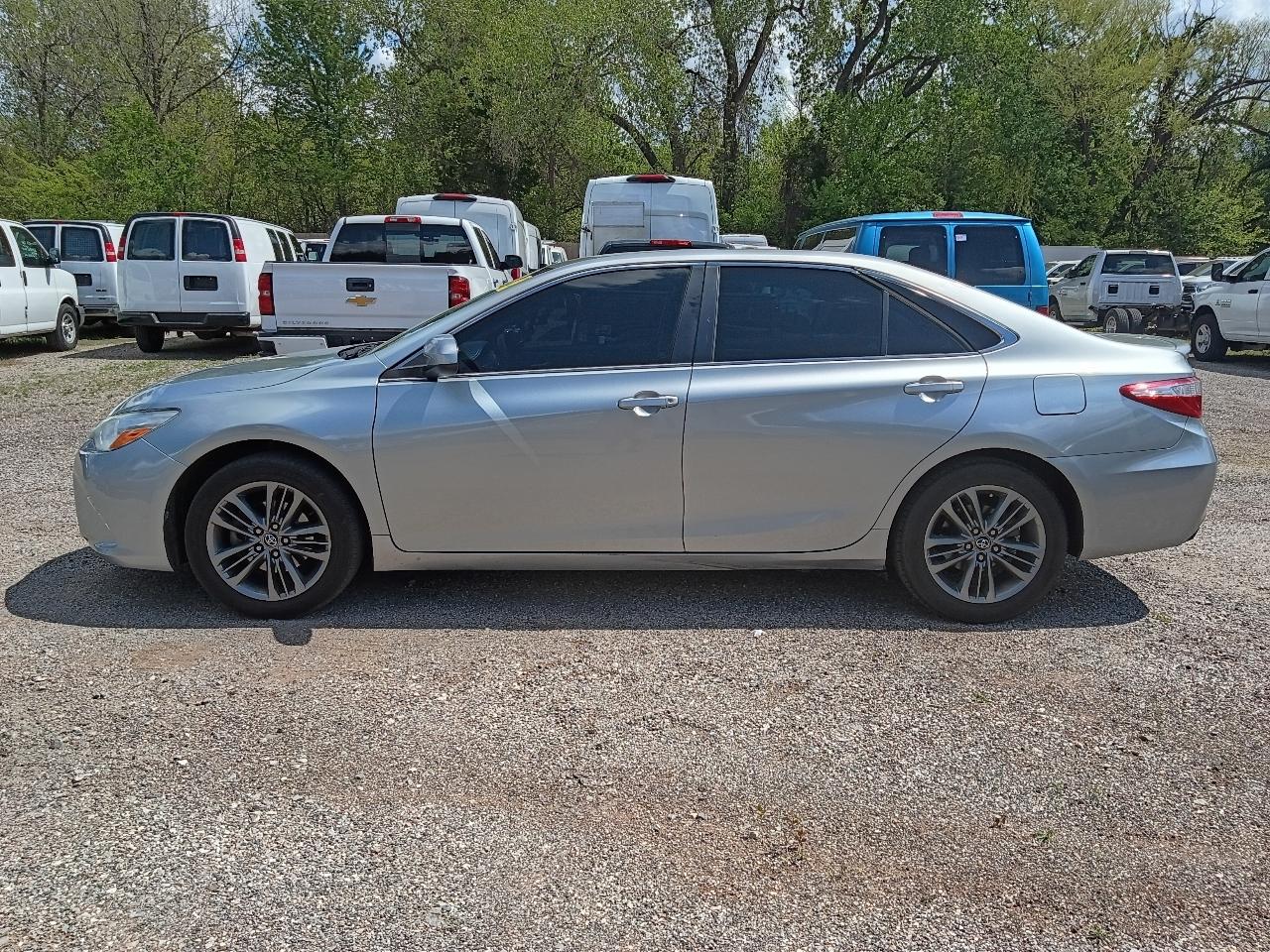 Toyota Camry XLE 2016