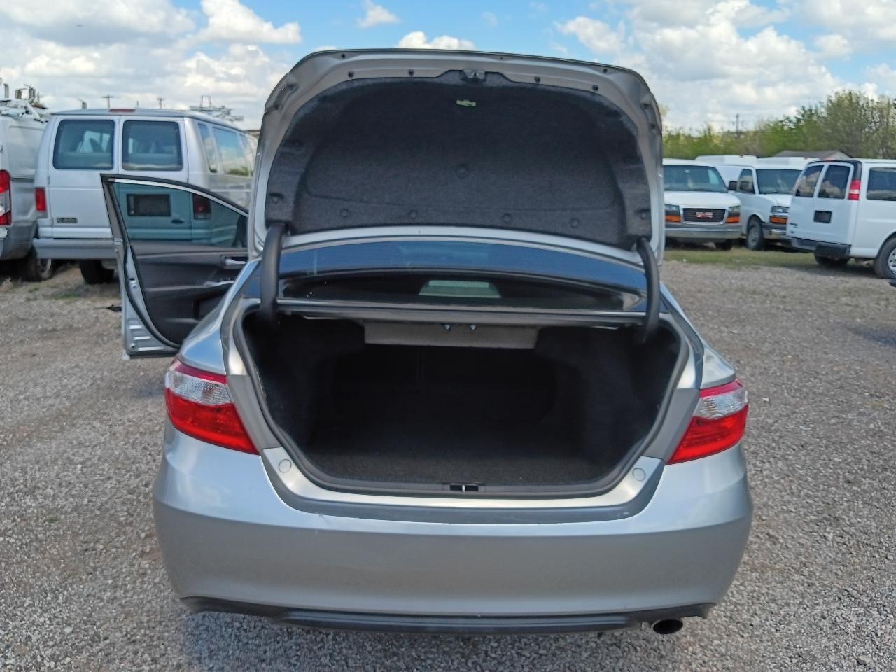 Toyota Camry XLE 2016