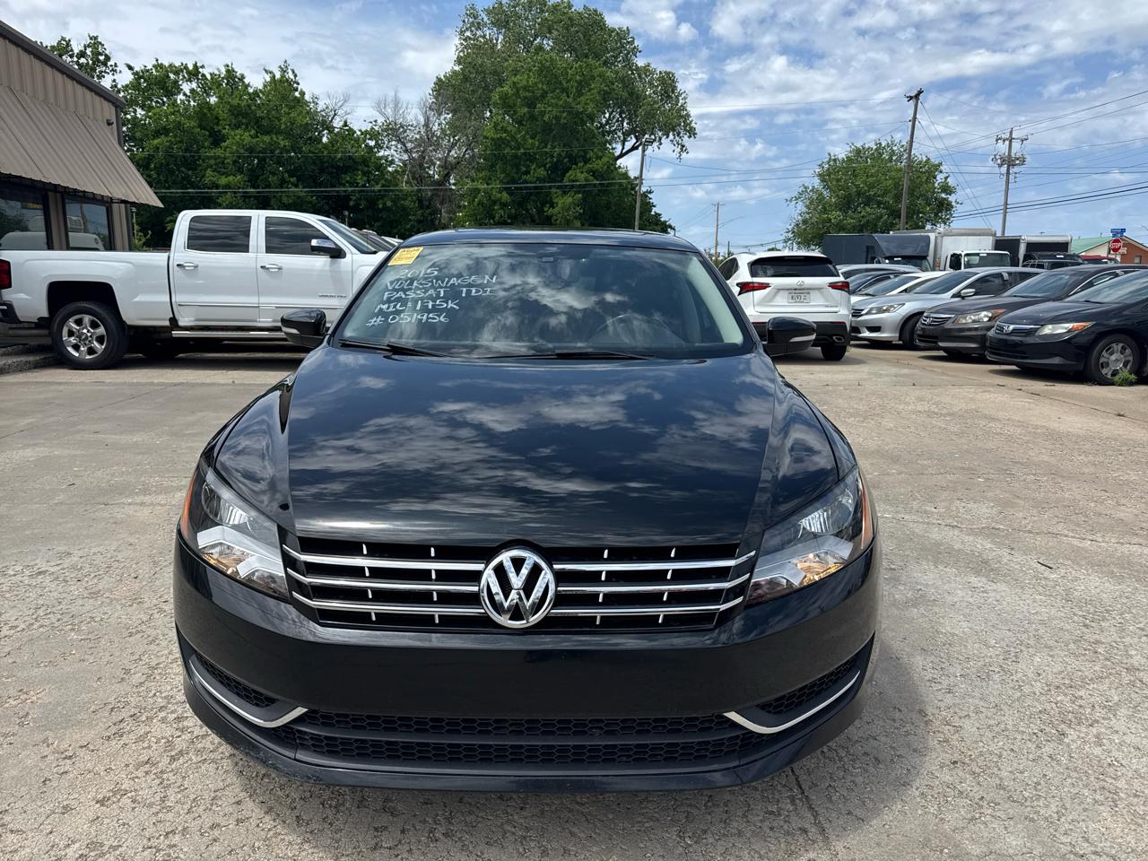 Volkswagen Passat TDI SE 6A w/ Sunroof 2015