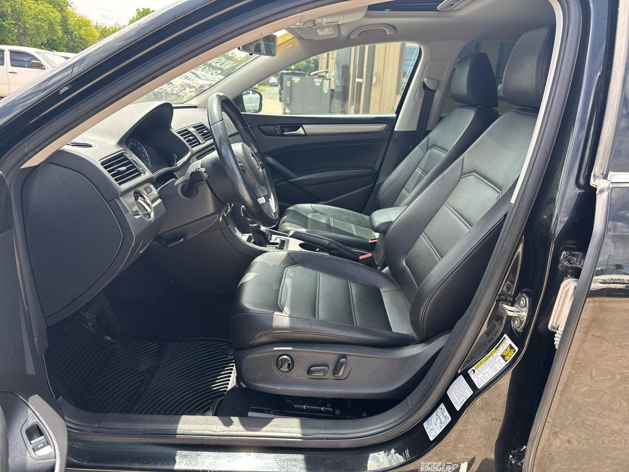 Volkswagen Passat TDI SE 6A w/ Sunroof 2015