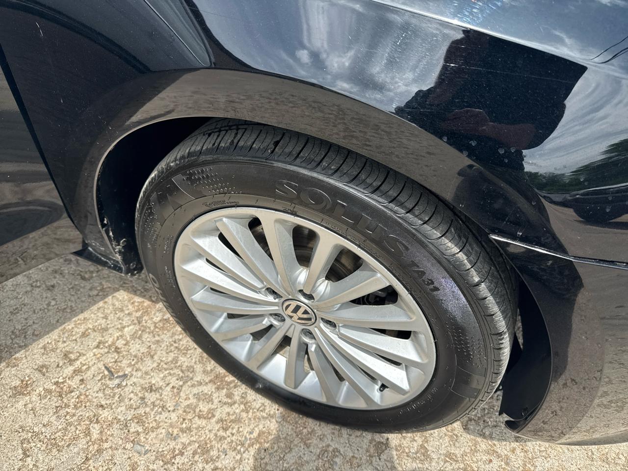 Volkswagen Passat TDI SE 6A w/ Sunroof 2015