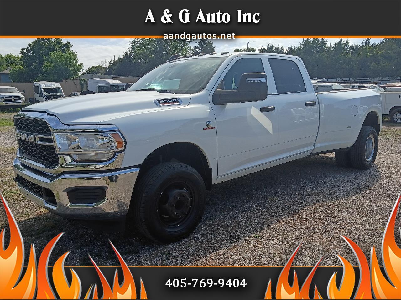 RAM 3500 Tradesman Crew Cab 4WD DRW 2024