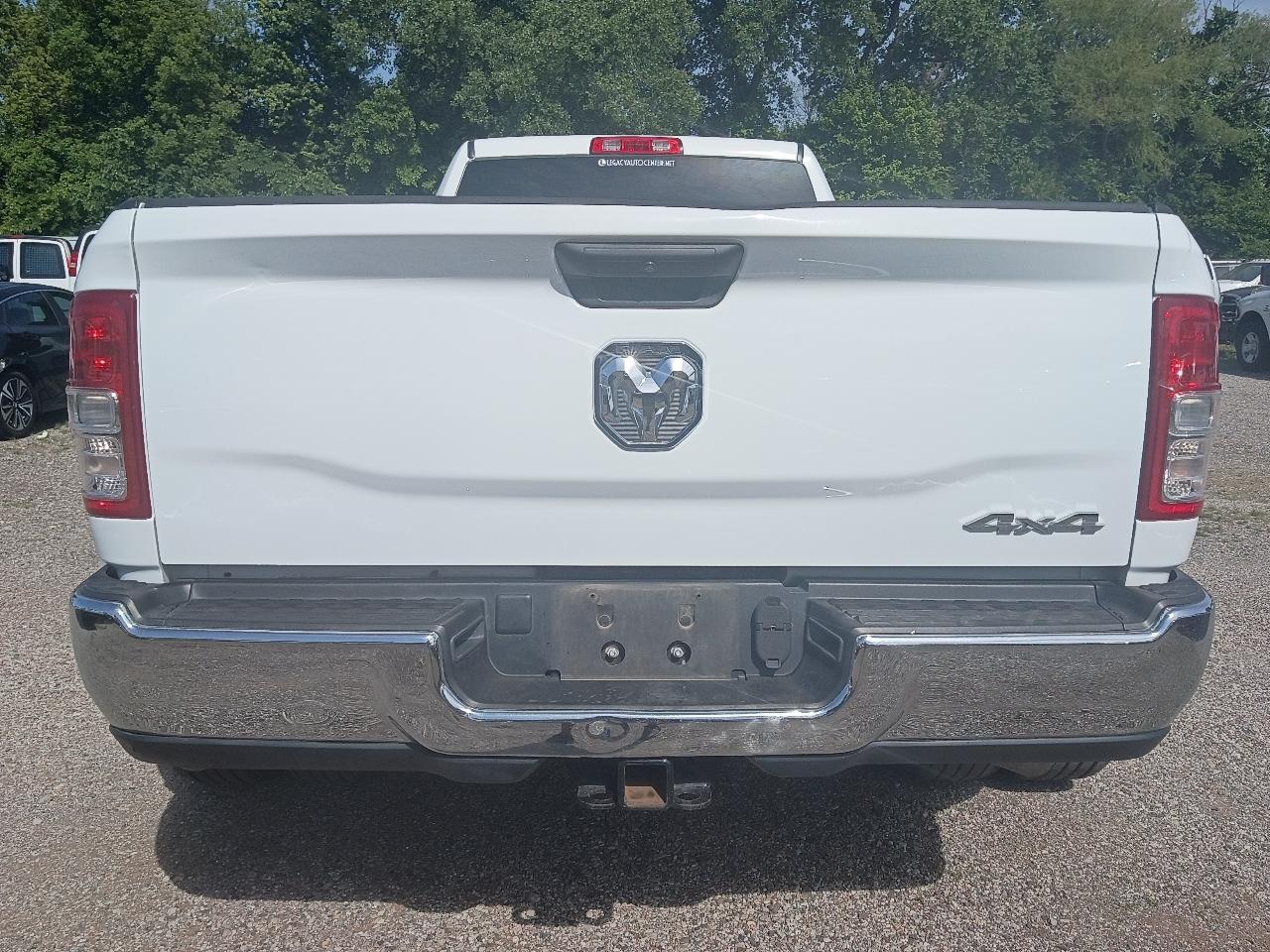 RAM 3500 Tradesman Crew Cab 4WD DRW 2024