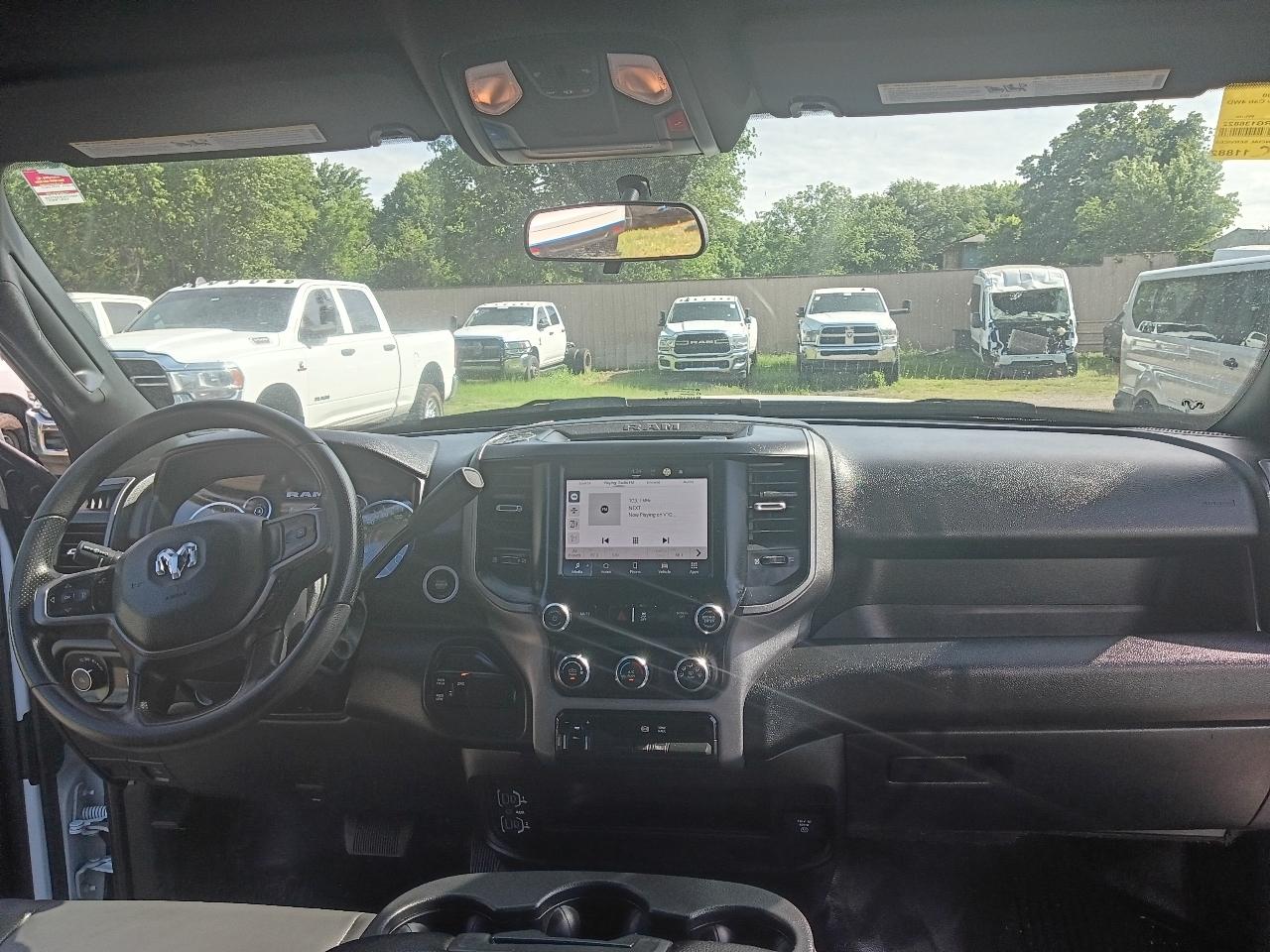 RAM 3500 Tradesman Crew Cab 4WD DRW 2024