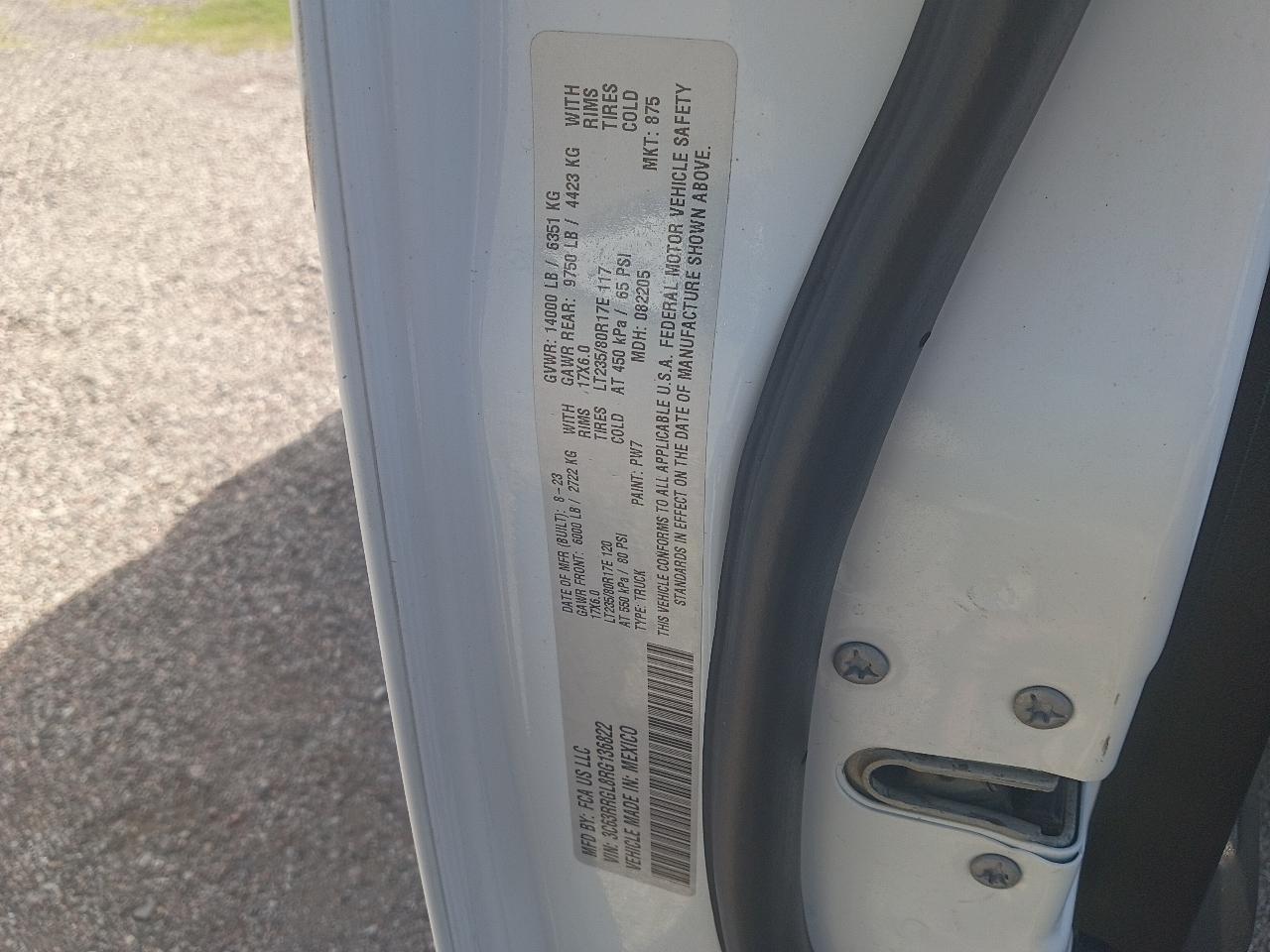 RAM 3500 Tradesman Crew Cab 4WD DRW 2024