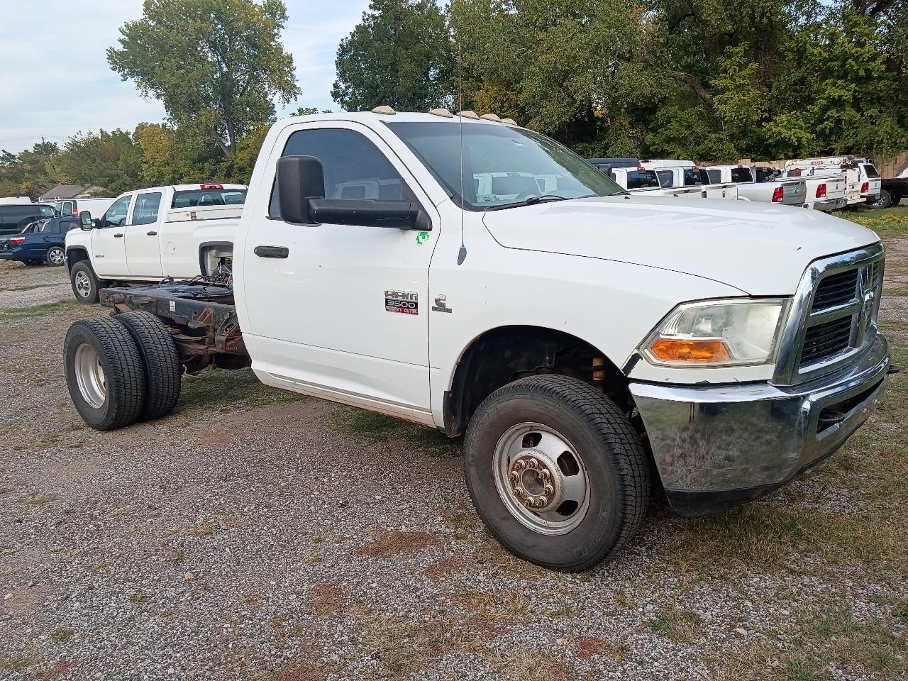 Dodge Ram 3500 Regular Cab DRW 2WD 2011