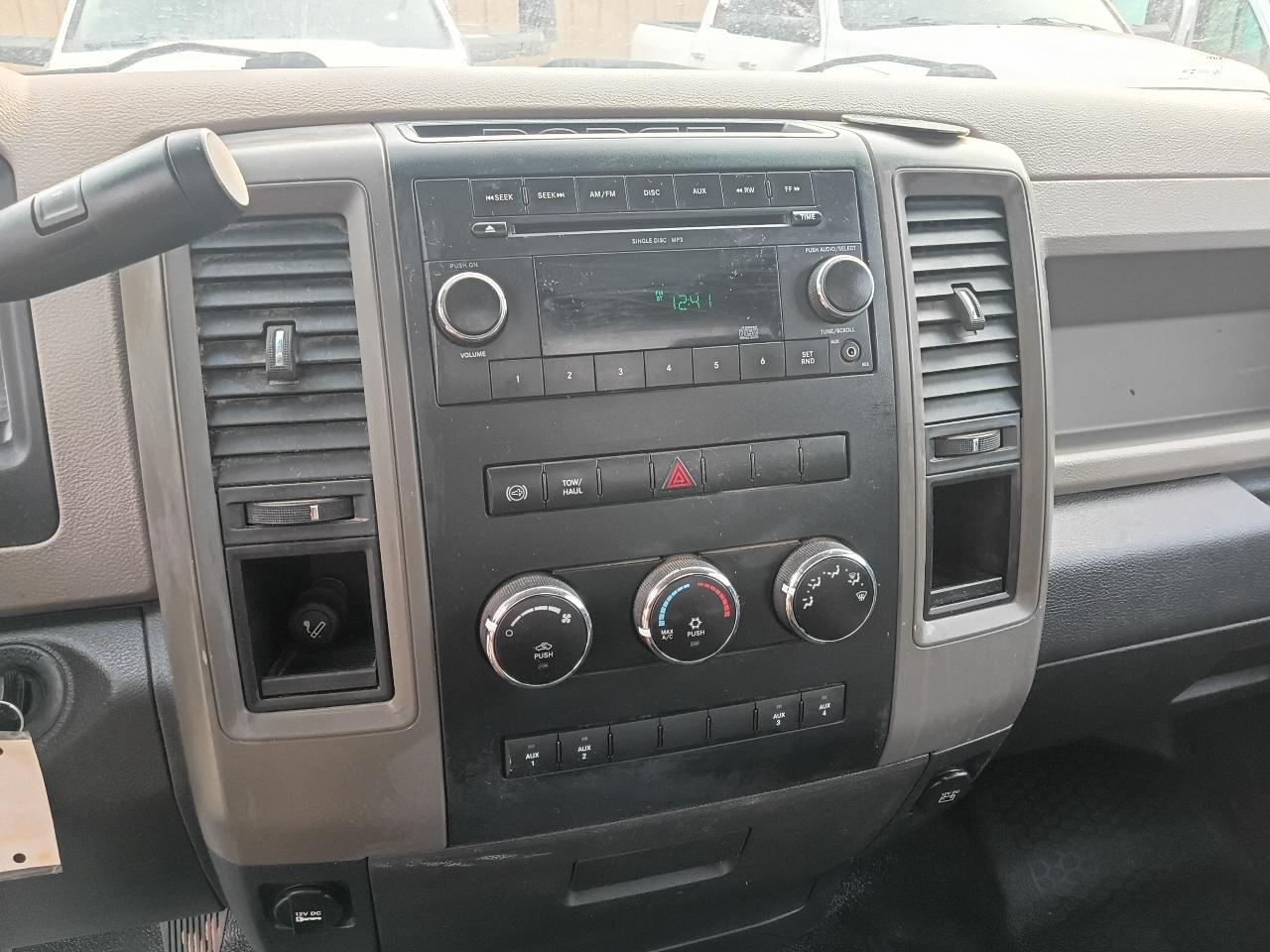 Dodge Ram 3500 Regular Cab DRW 2WD 2011