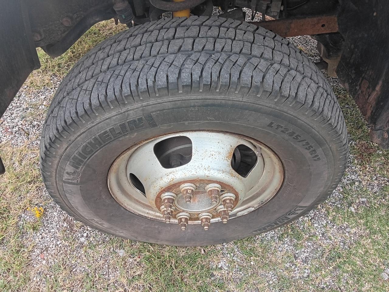 Dodge Ram 3500 Regular Cab DRW 2WD 2011
