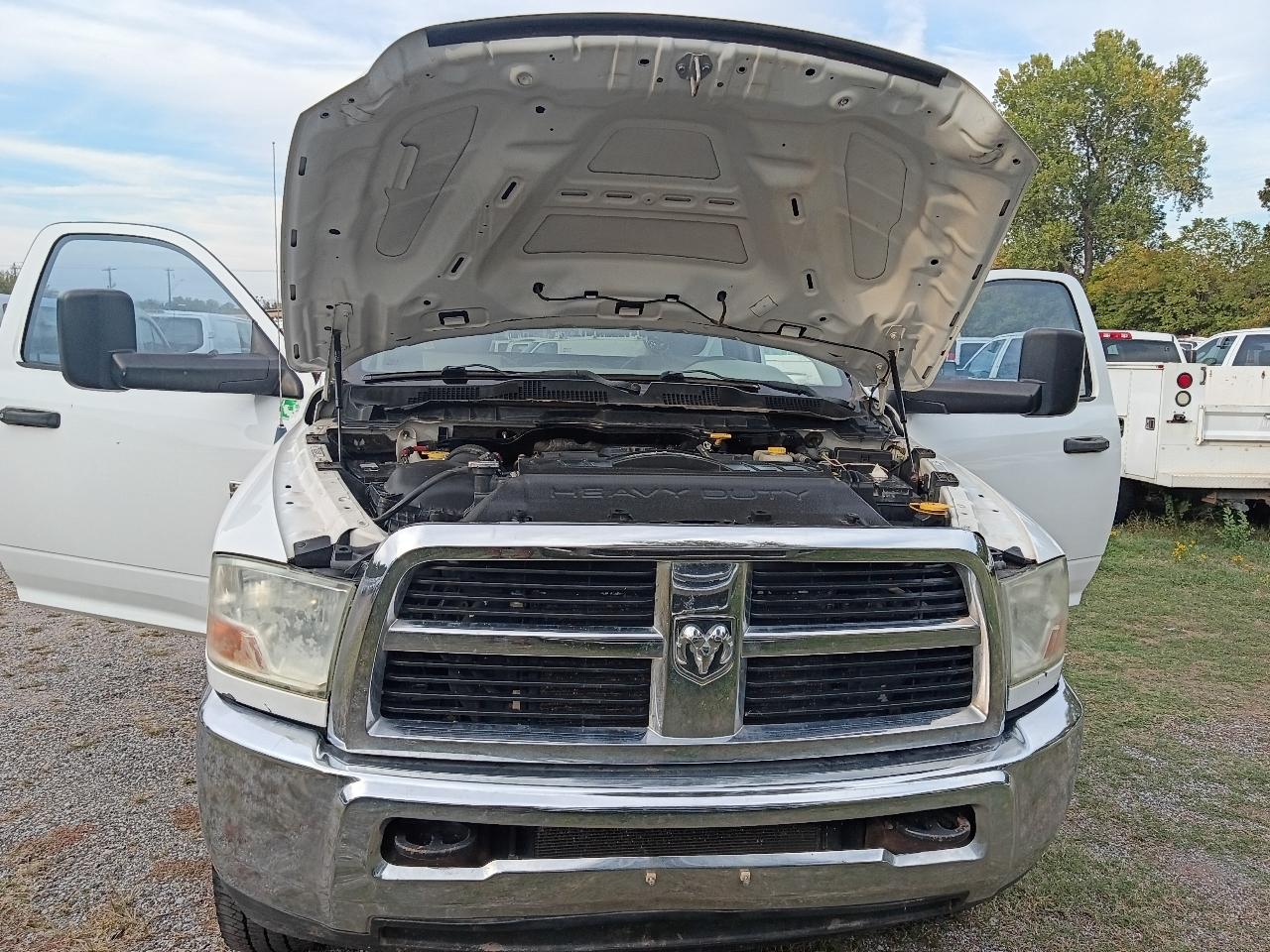 Dodge Ram 3500 Regular Cab DRW 2WD 2011