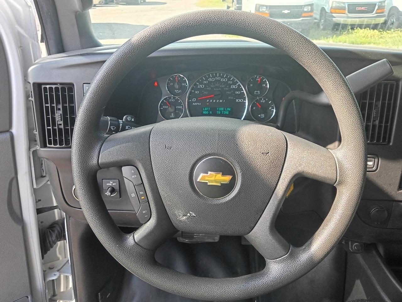 Chevrolet Express LS 3500 2019