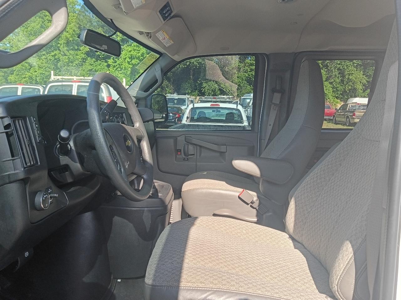 Chevrolet Express LS 3500 2019