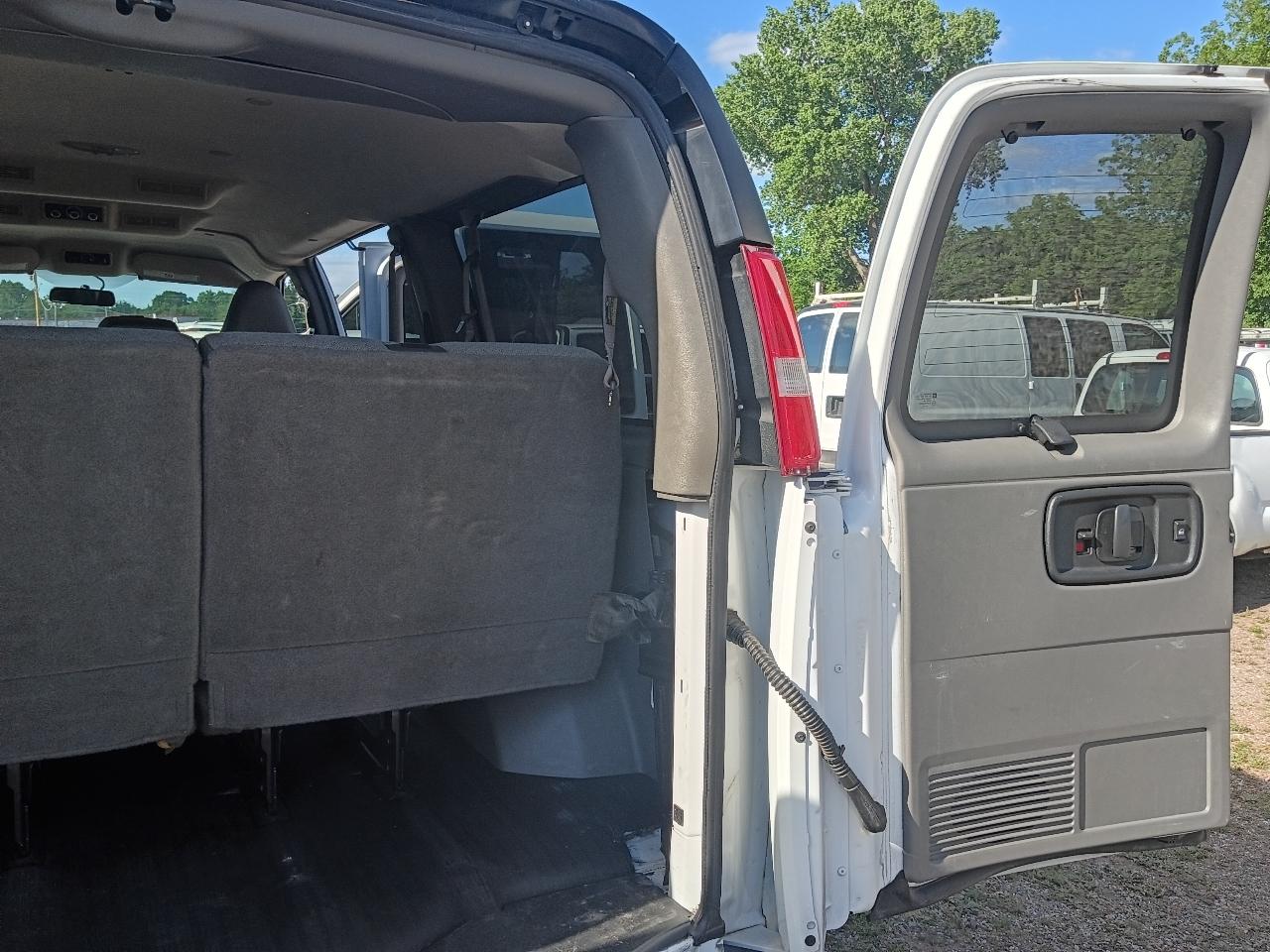 Chevrolet Express LS 3500 2019