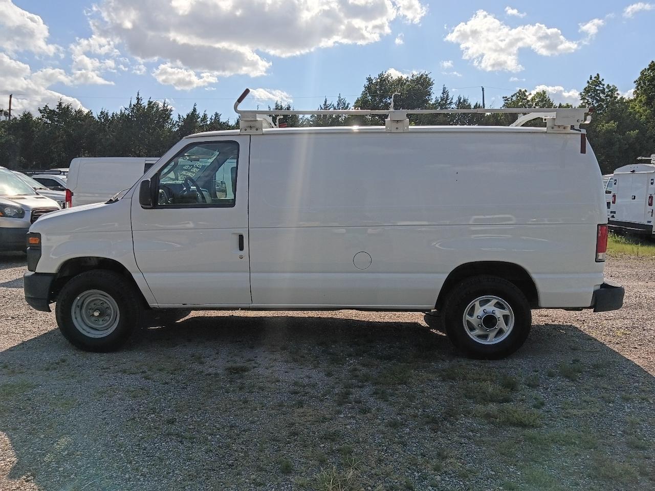 Ford Econoline E-250 2013