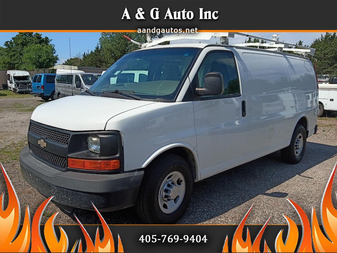 2016 Chevrolet Express 2500 Work Van HD's photo