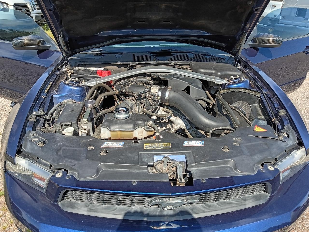 Ford Mustang V6 Coupe 2012