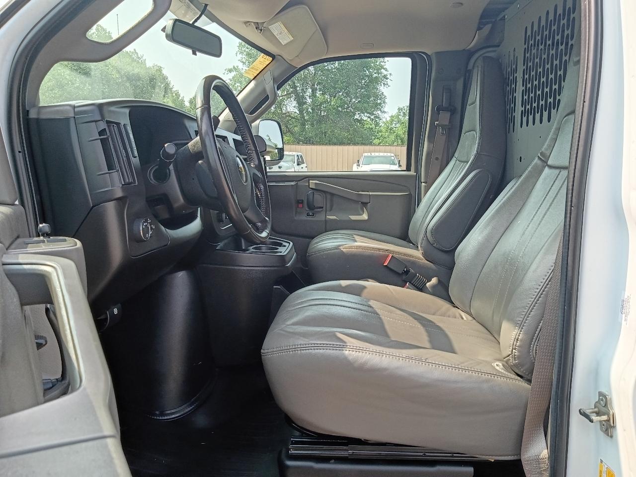 Chevrolet Express 2500 Cargo 2023