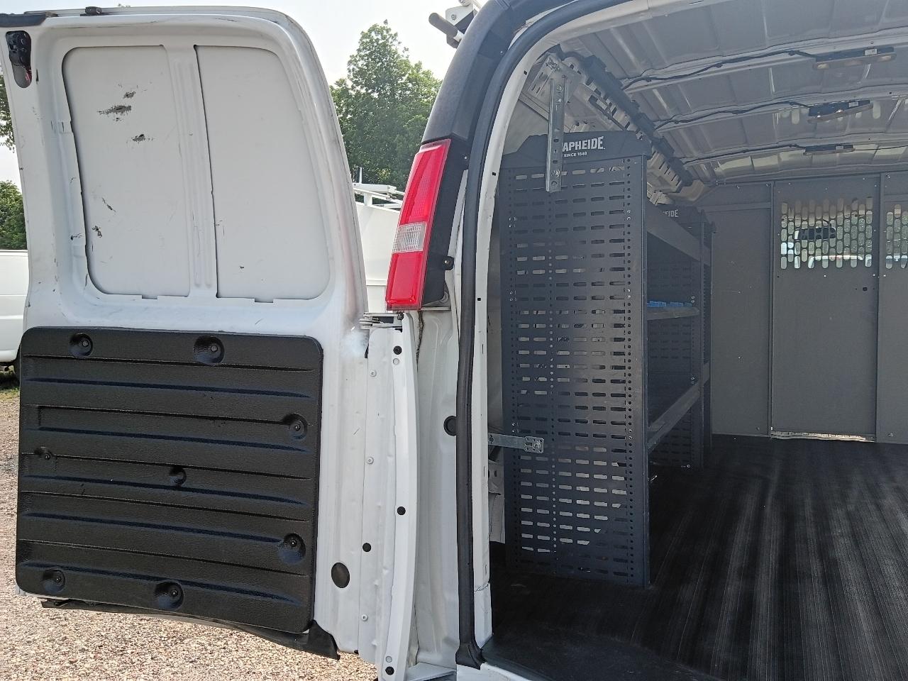 Chevrolet Express 2500 Cargo 2023
