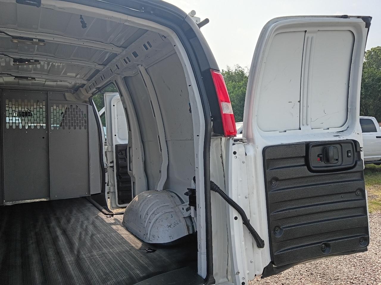 Chevrolet Express 2500 Cargo 2023