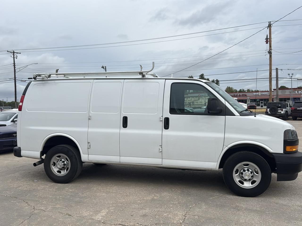 Chevrolet Express 2500 Cargo 2023