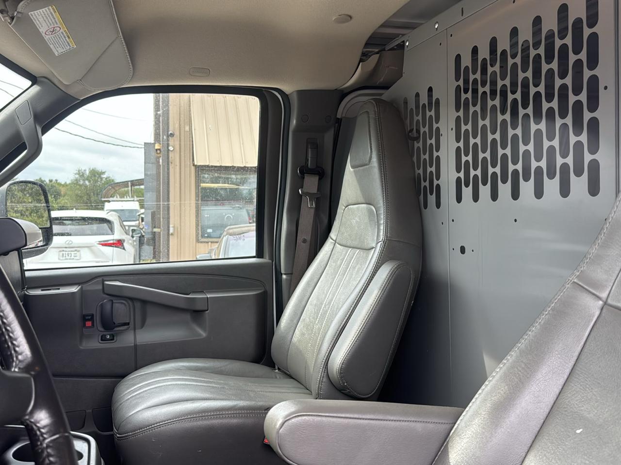 Chevrolet Express 2500 Cargo 2023