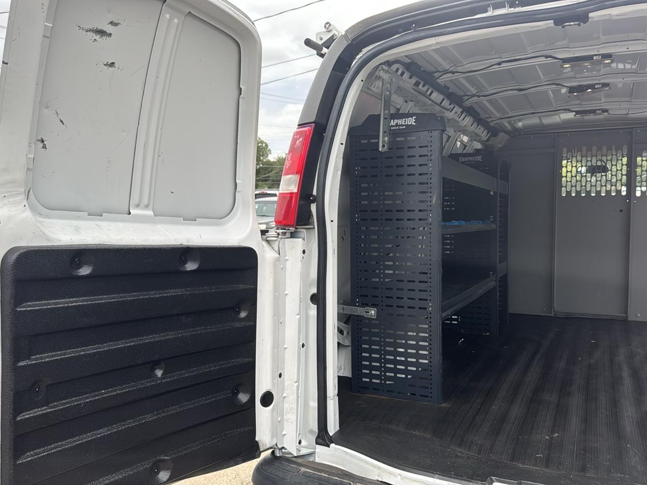 Chevrolet Express 2500 Cargo 2023
