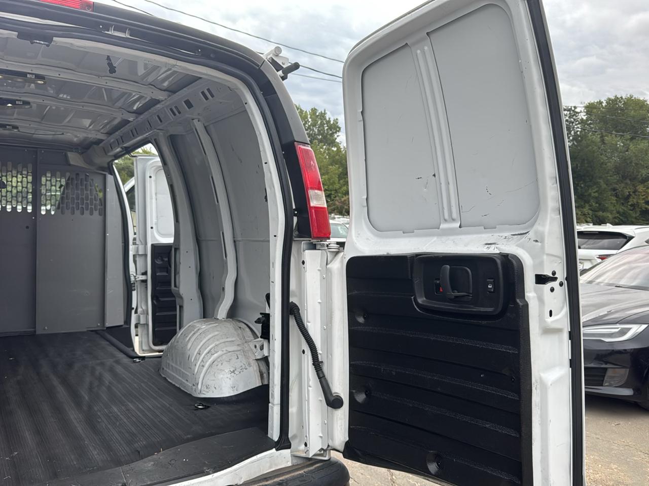 Chevrolet Express 2500 Cargo 2023