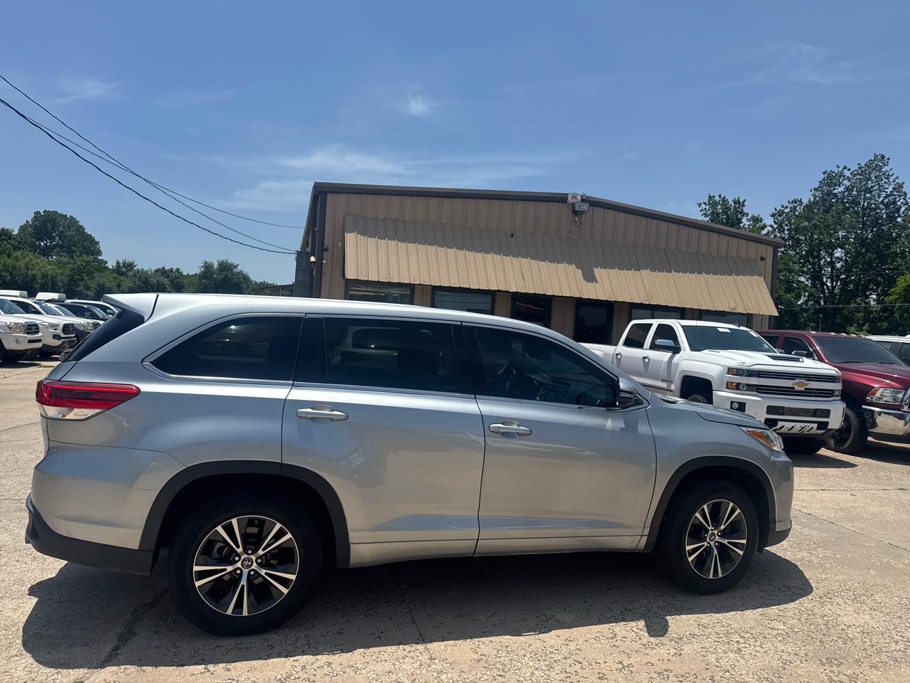 Toyota Highlander LE FWD I4 2017