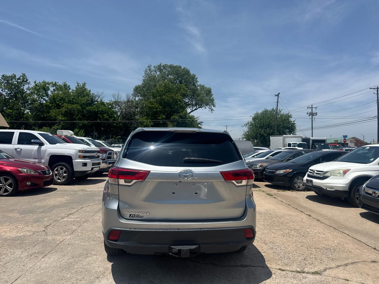Toyota Highlander LE FWD I4 2017