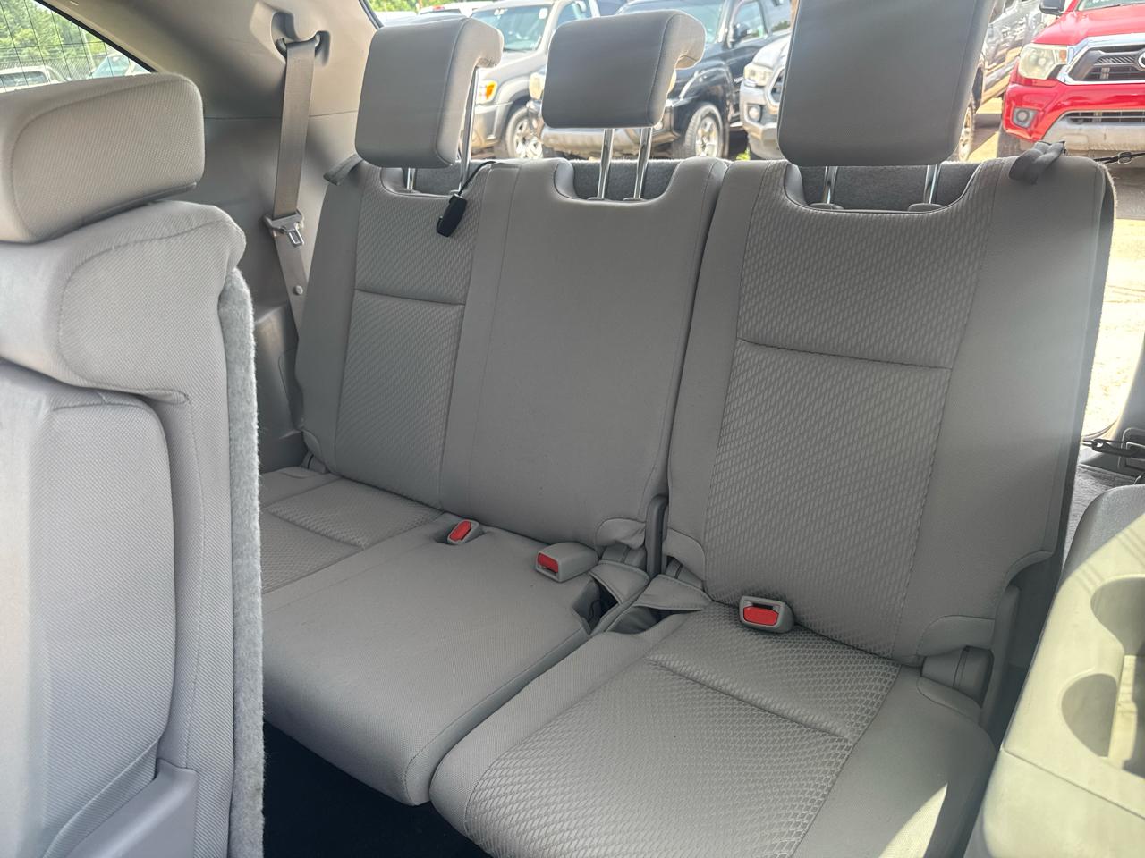 Toyota Highlander LE FWD I4 2017