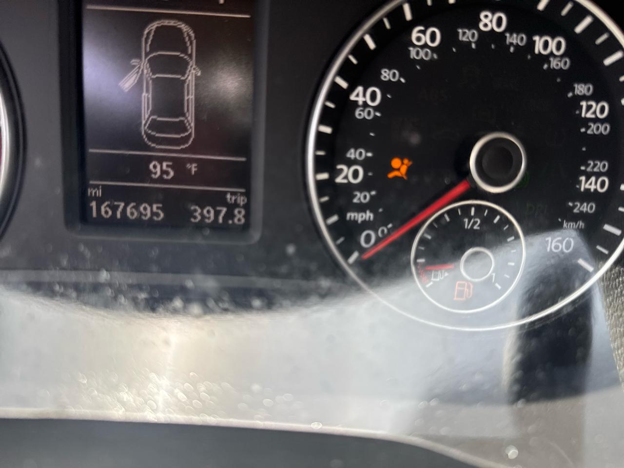 Volkswagen Passat 2.0L TDI SE AT 2014