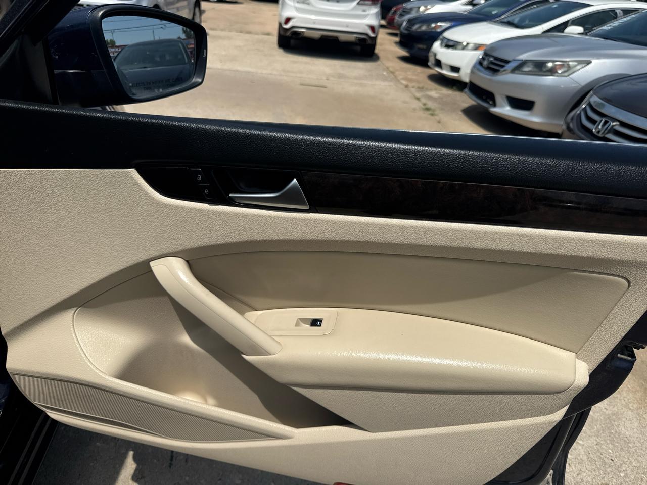 Volkswagen Passat 2.0L TDI SE AT 2014