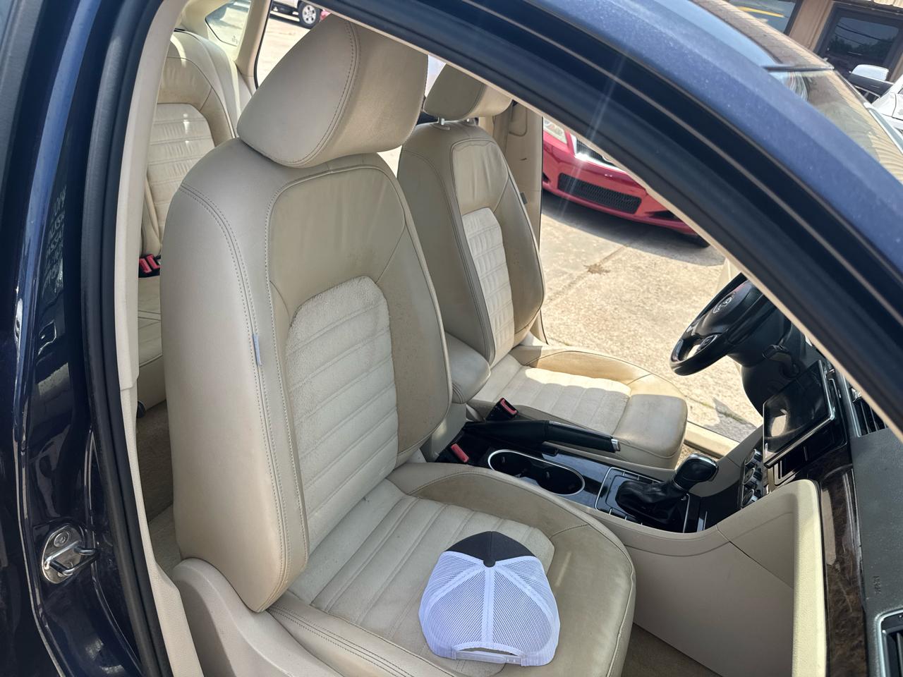 Volkswagen Passat 2.0L TDI SE AT 2014