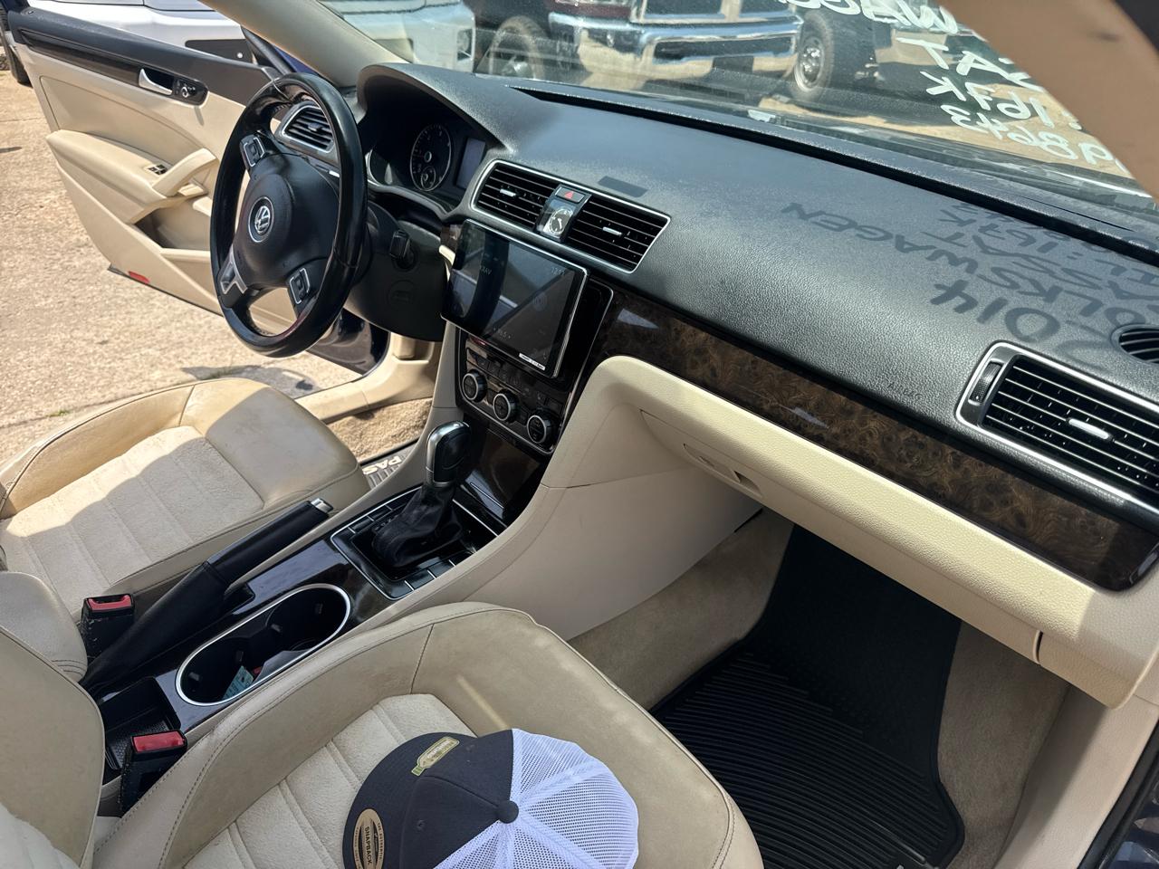 Volkswagen Passat 2.0L TDI SE AT 2014