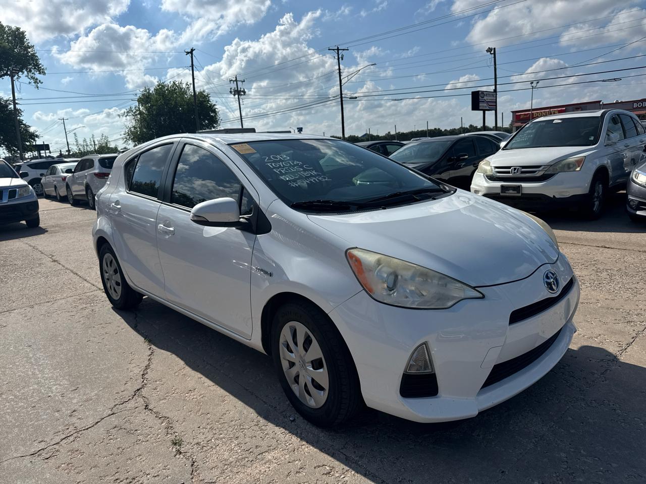 Toyota Prius c One 2013