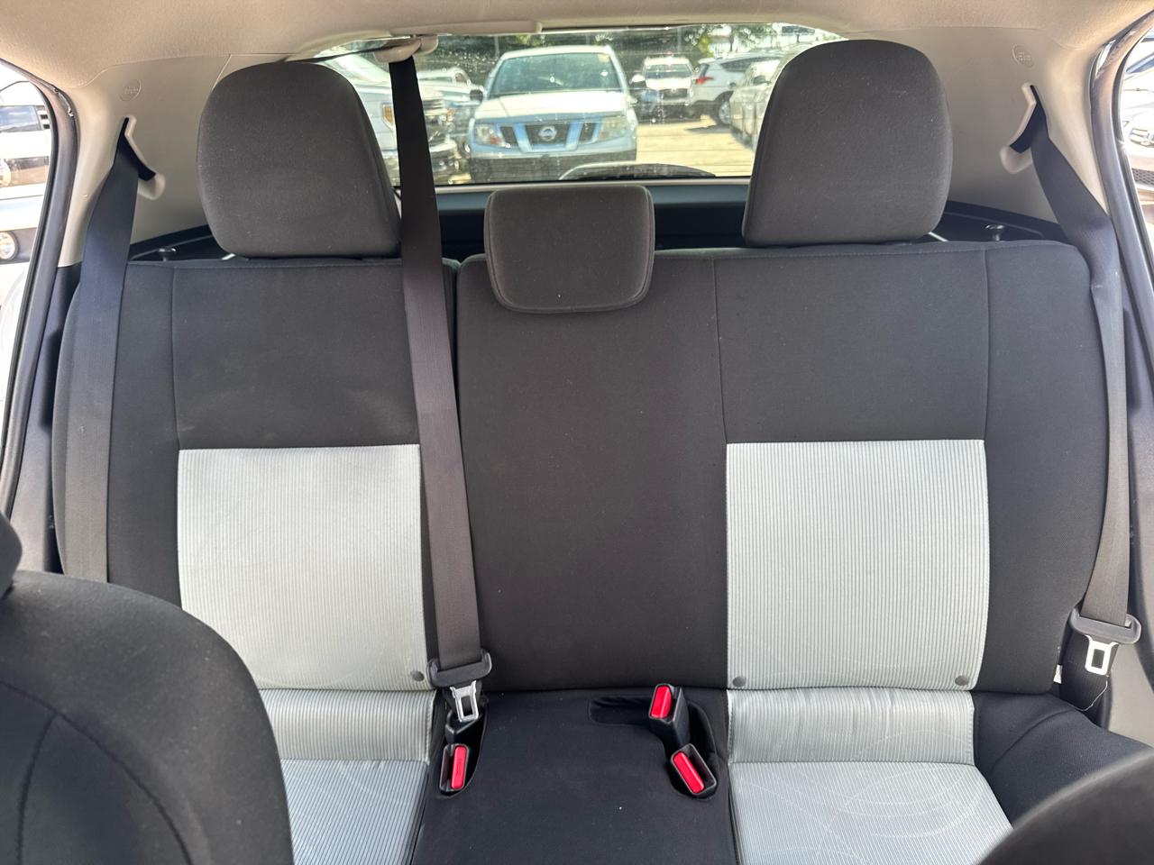Toyota Prius c One 2013