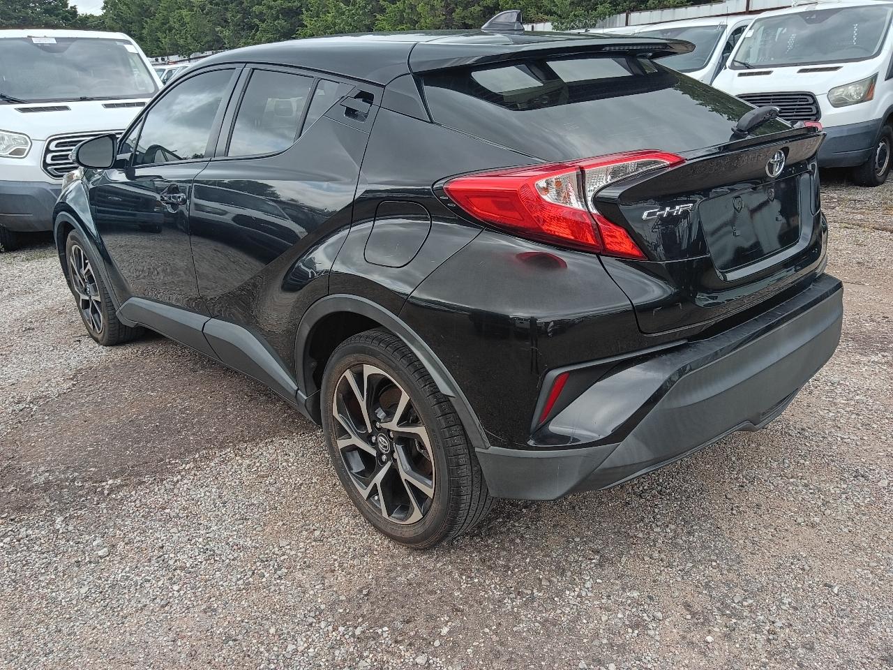 Toyota C-HR LE 2019