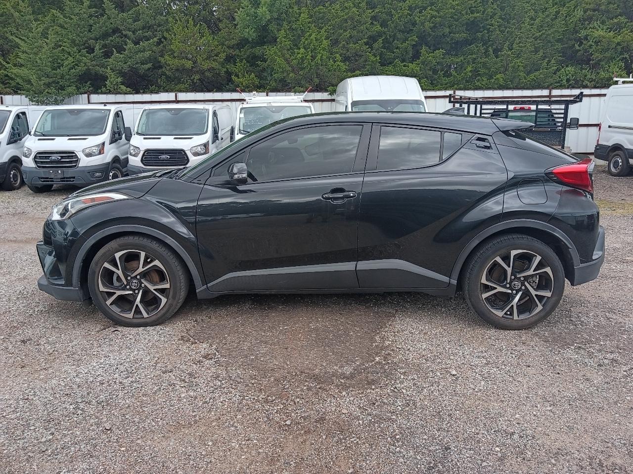 Toyota C-HR LE 2019