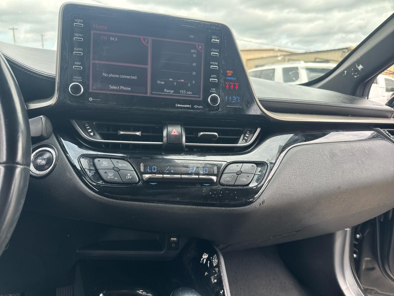 Toyota C-HR LE 2019