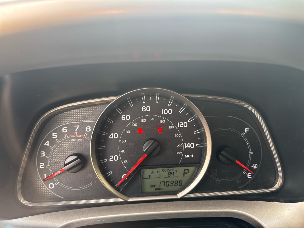 Toyota RAV4 LE FWD 2015