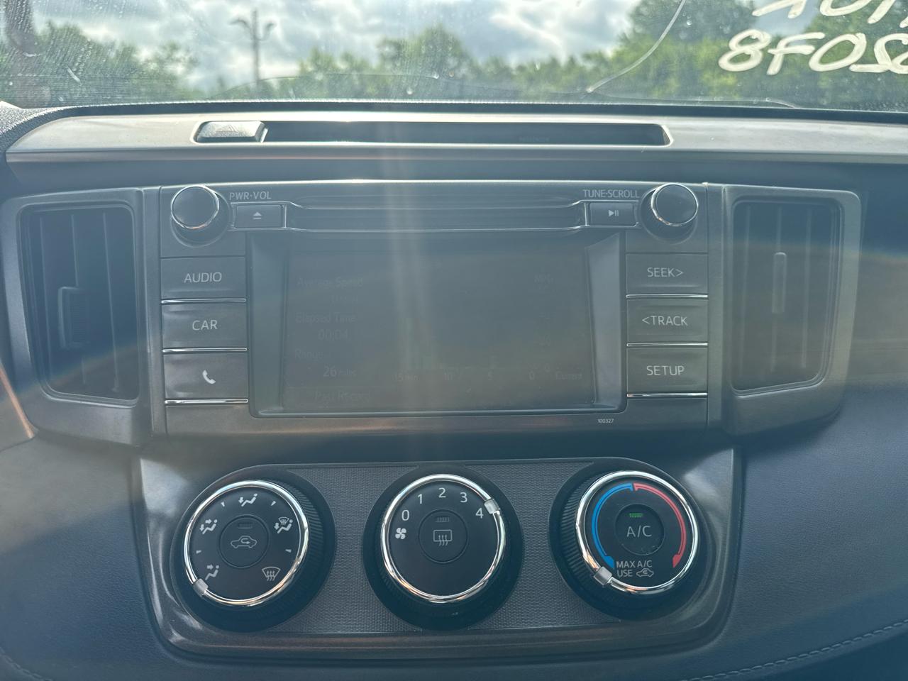Toyota RAV4 LE FWD 2015