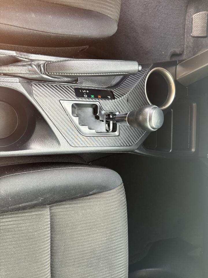 Toyota RAV4 LE FWD 2015