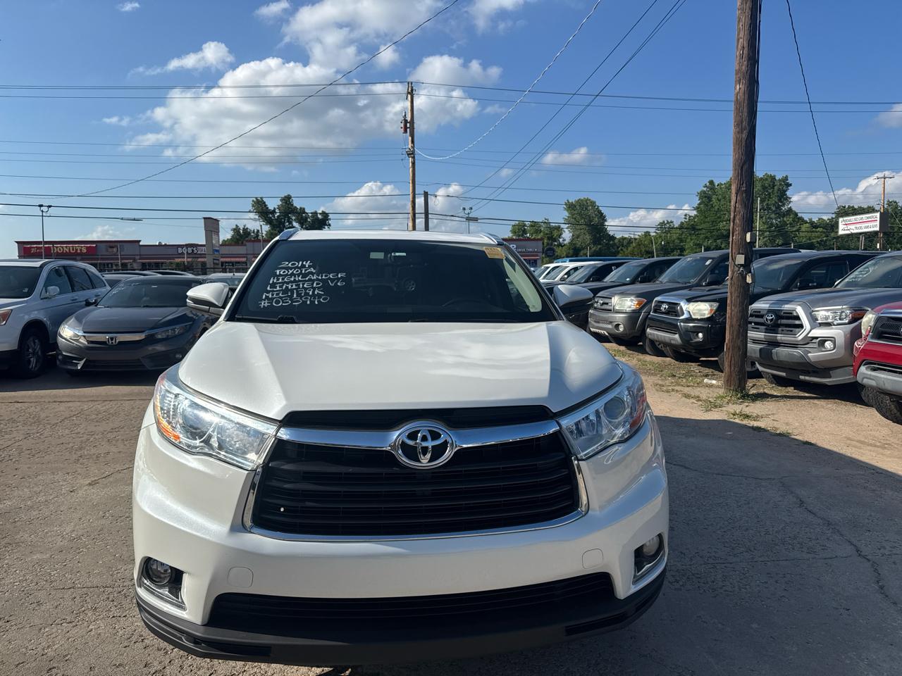 Toyota Highlander Limited FWD V6 2014