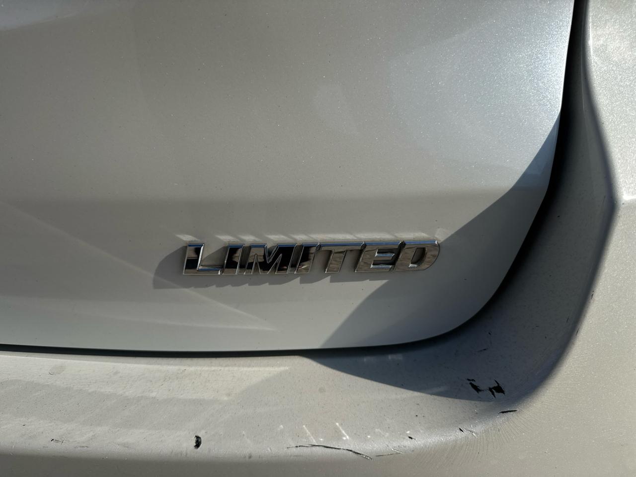 Toyota Highlander Limited FWD V6 2014