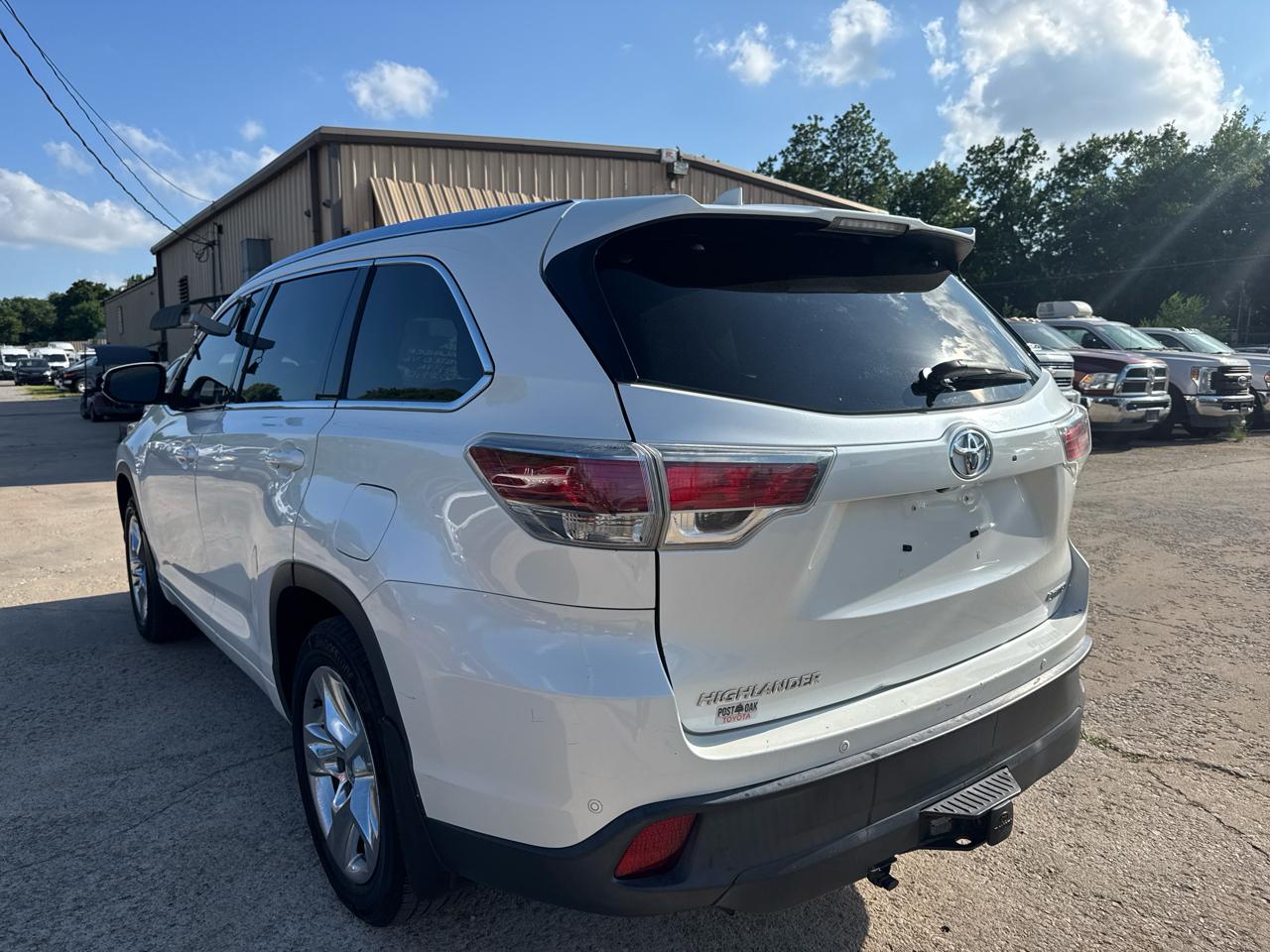 Toyota Highlander Limited FWD V6 2014