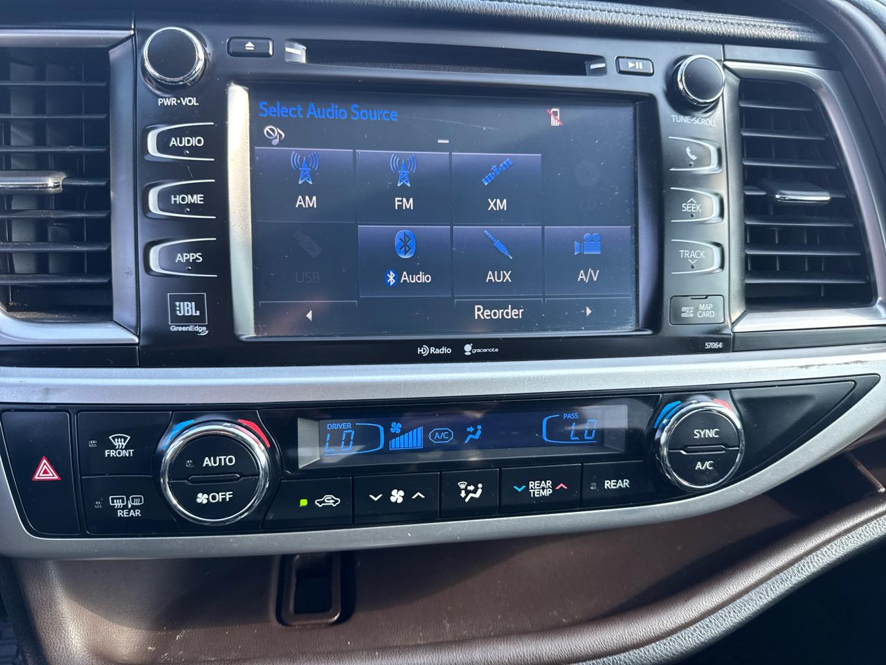 Toyota Highlander Limited FWD V6 2014