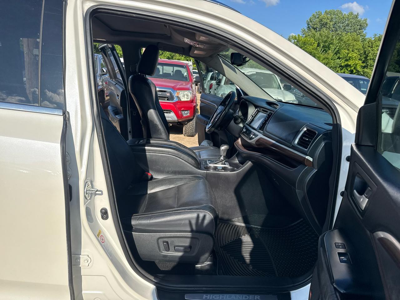 Toyota Highlander Limited FWD V6 2014