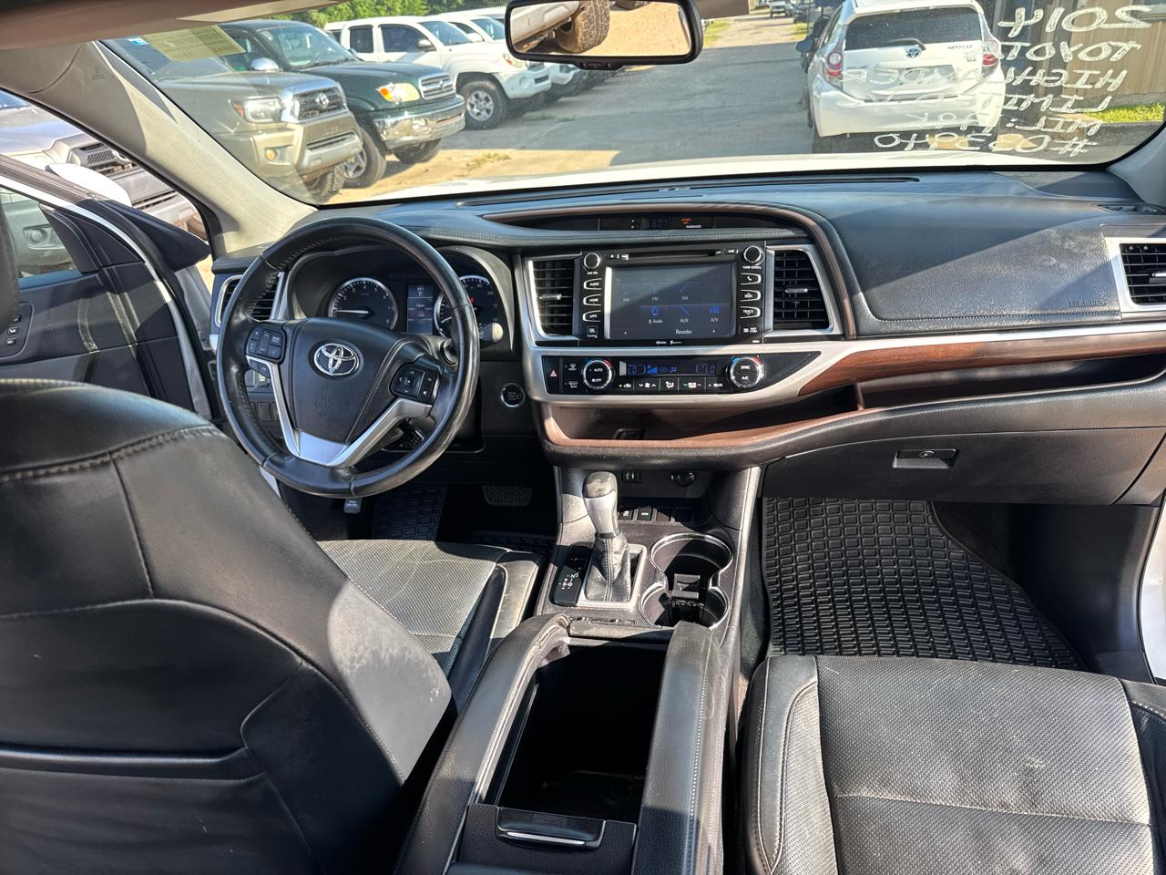 Toyota Highlander Limited FWD V6 2014
